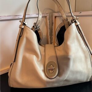 Coach Madison Carlyle Shoulder Bag